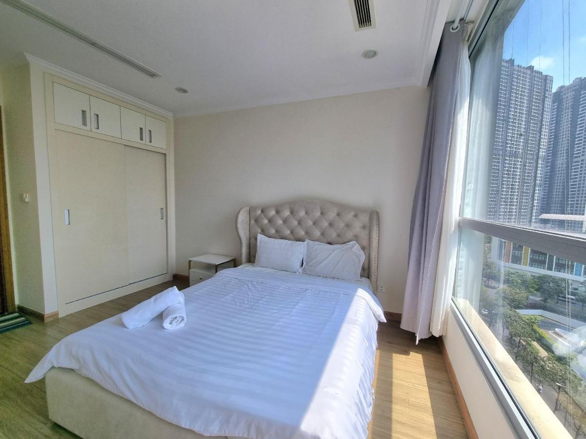 Queen House - Vinhomes Park * Cidade de Ho Chi Minh