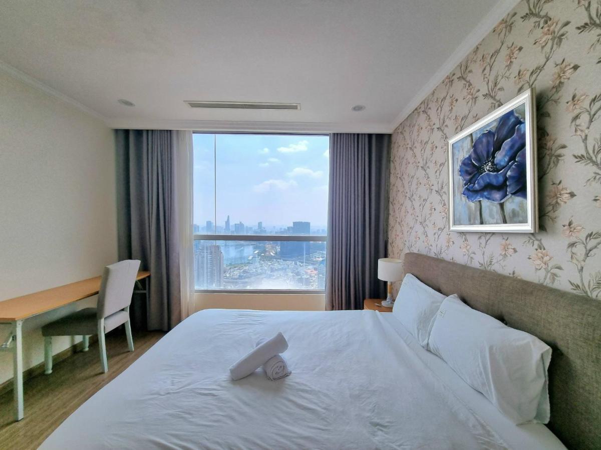 Queen House - Vinhomes Park Apartamento