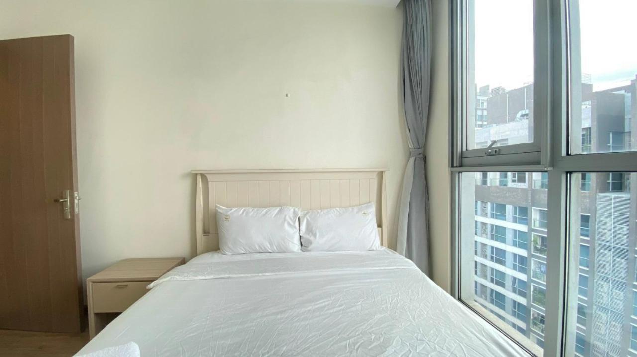 Queen House - Vinhomes Park Apartamento *