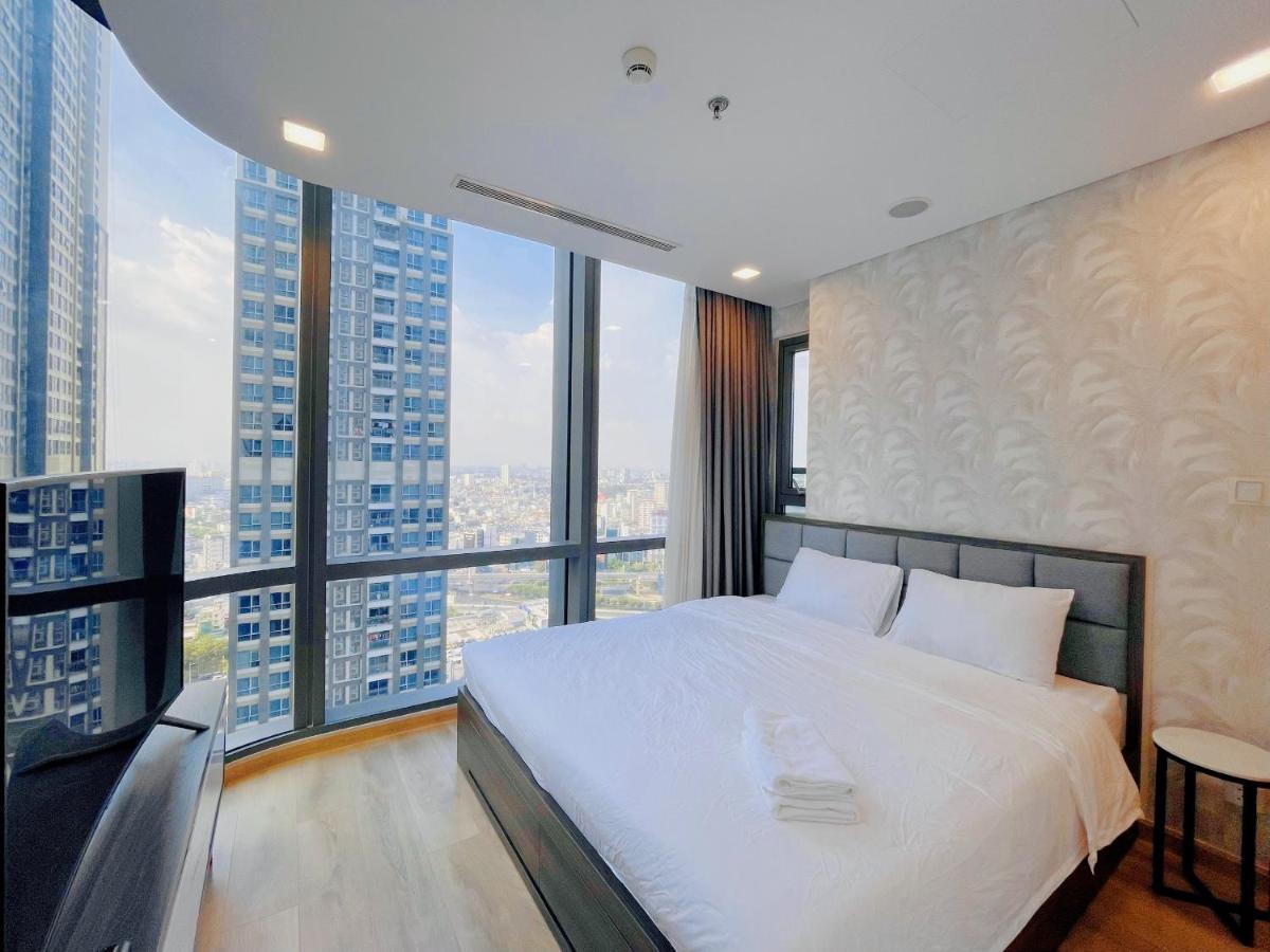 Queen House - Vinhomes Park Apartamento