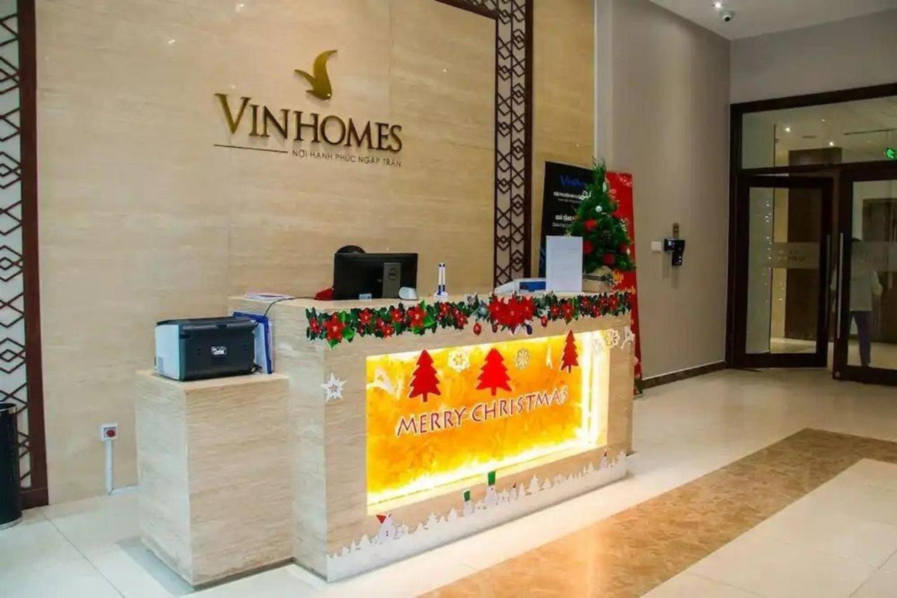 Queen House - Vinhomes Park Apartamento